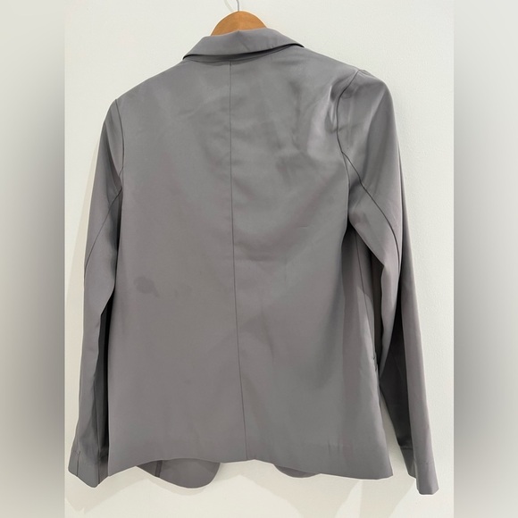 Forever 21 Gray blazer Size Small - Picture 5 of 6
